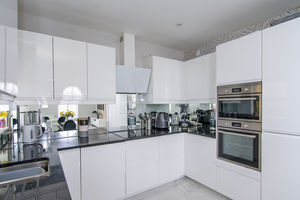 Photo 17- click for photo gallery